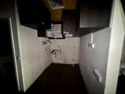 East Village (D16), Retail #579083991
